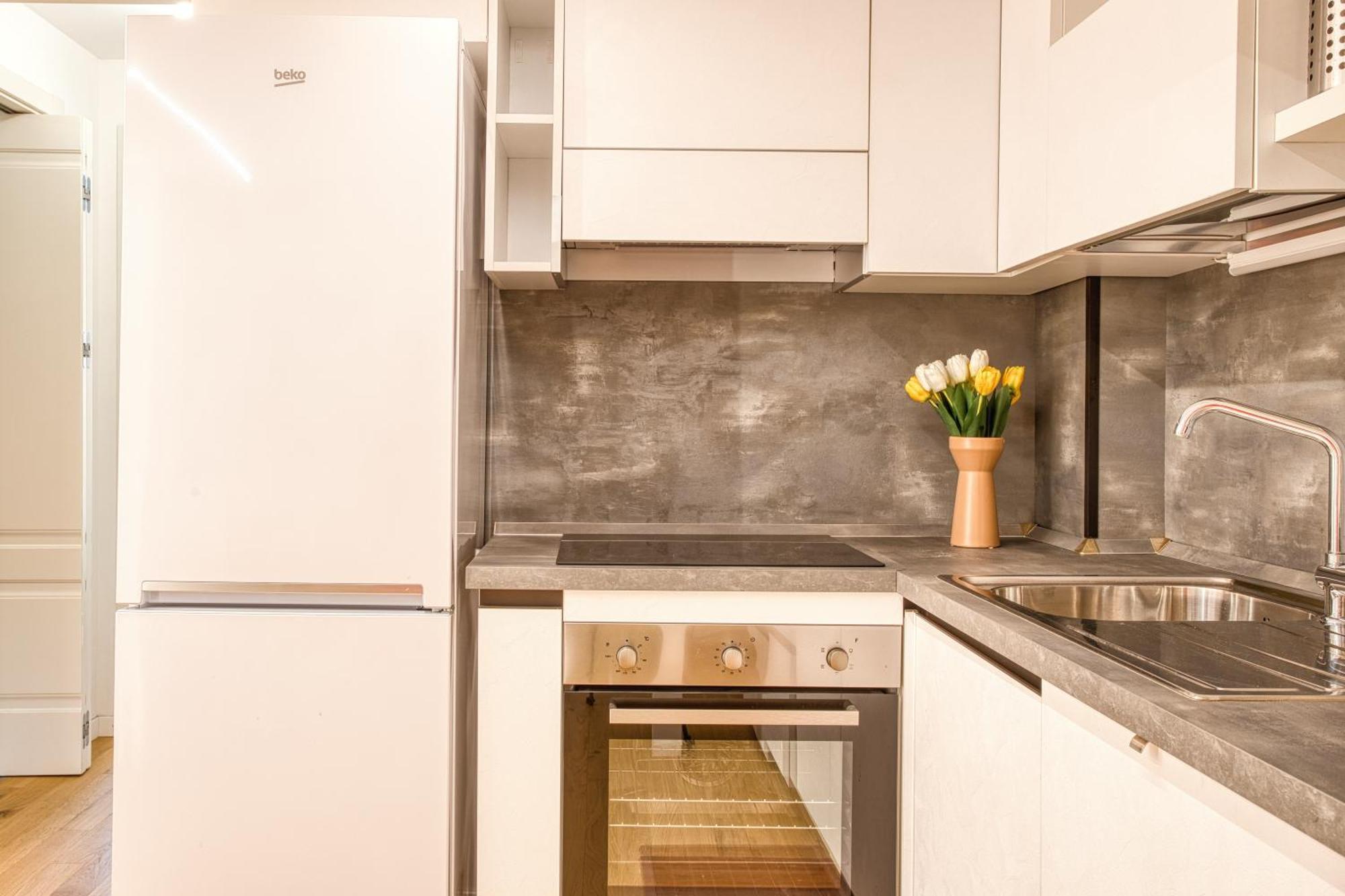 Walk To Navigli - Via Gola - 2 Bedrooms Apt Milan Luaran gambar