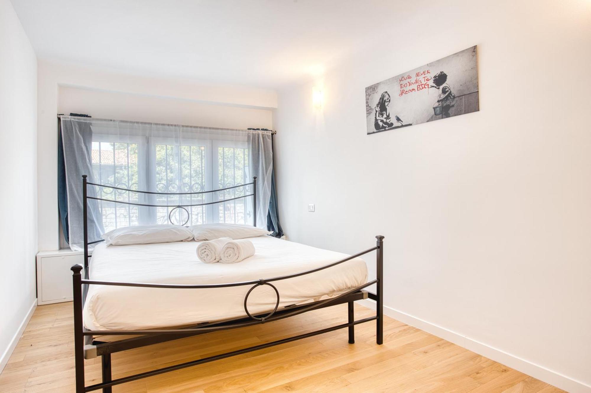 Walk To Navigli - Via Gola - 2 Bedrooms Apt Milan Luaran gambar